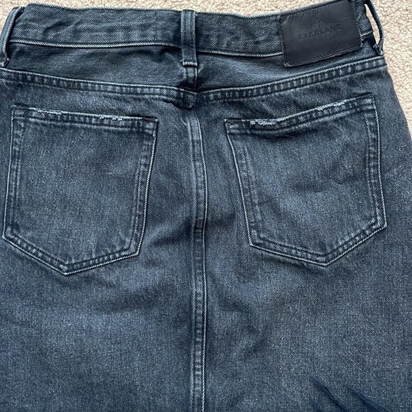 Everlane The Denim Black Skirt - Picture 4 of 8